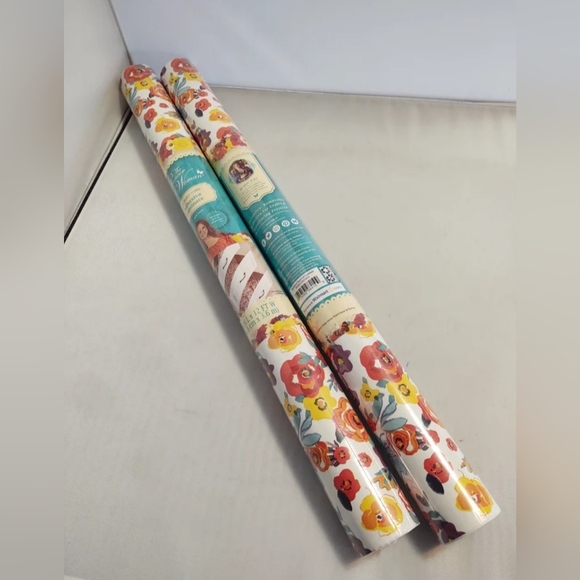 2 Rolls of Flea Market Floral Pioneer Woman Each roll 20in L by 12ft W NWT - Picture 1 of 4